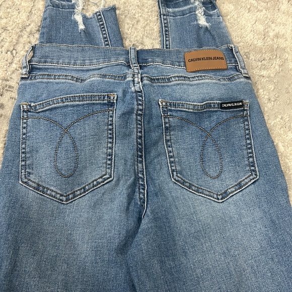 CALVIN KLEIN DISTRESSED SKINNY JEANS - Picture 6 of 6